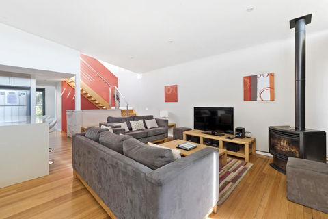 Apollo Bay Cottages - Accommodation NSW 12