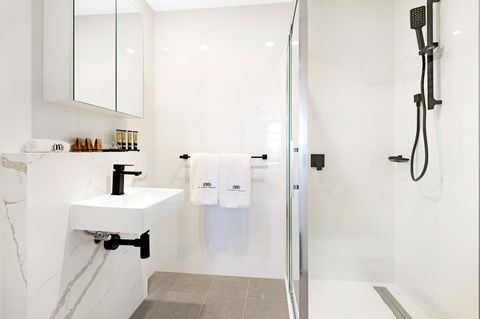 The Hamptons Apartments - St Kilda - Accommodation NSW 11