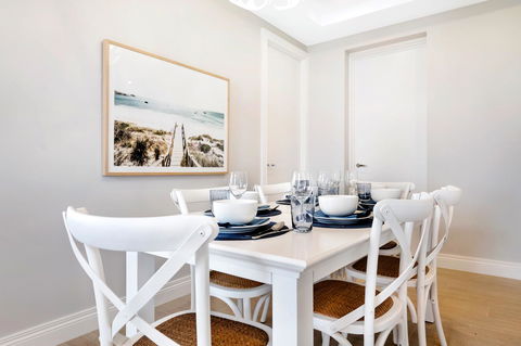 The Hamptons Apartments - St Kilda - Accommodation NSW 14
