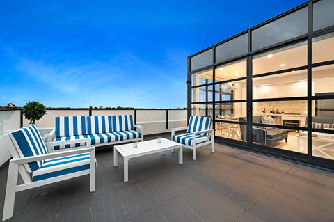 The Hamptons Apartments - St Kilda - Accommodation NSW 3