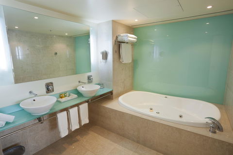 PARKROYAL Melbourne Airport - Accommodation NSW 18