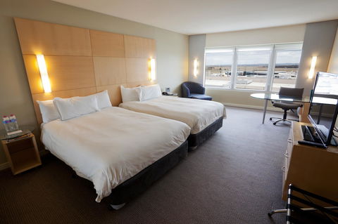 PARKROYAL Melbourne Airport - Accommodation NSW 34