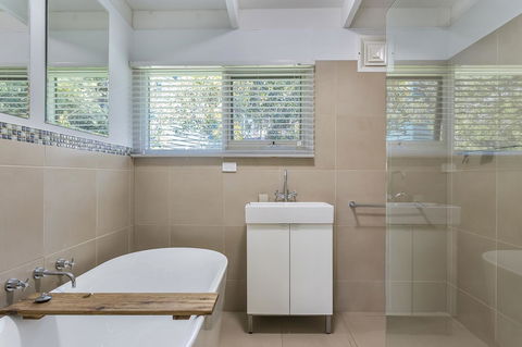 Blairgowrie Bella - Light Filled Home With Great Deck - Accommodation NSW 9