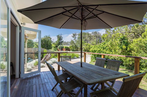 Blairgowrie Bella - Light Filled Home With Great Deck - Accommodation NSW 1