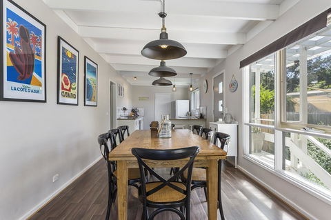 Blairgowrie Bella - Light Filled Home With Great Deck - Accommodation NSW 5