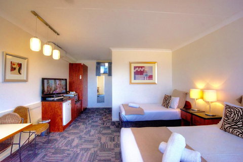 The Sandridge Motel - Accommodation NSW 10