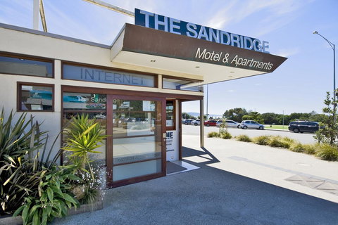 The Sandridge Motel - Accommodation NSW 5