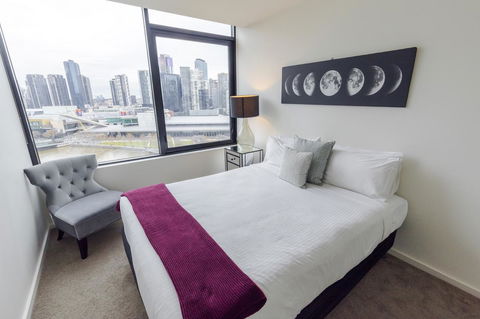 Waterfront Melbourne Apartments - Accommodation NSW 23