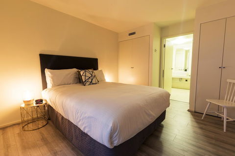 Waterfront Melbourne Apartments - Accommodation NSW 39