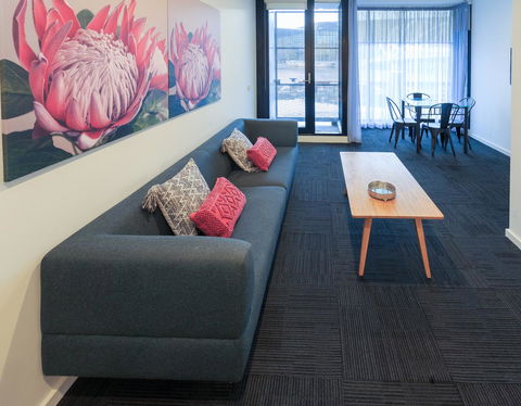 Waterfront Melbourne Apartments - Accommodation NSW 19