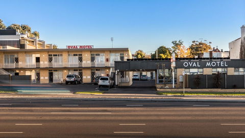 Bendigo Oval Motel - Accommodation NSW 25