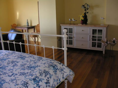 Clifftop Apartments Portland Vic - Accommodation NSW 9