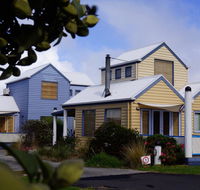 Rayville Boat Houses - Accommodation NSW