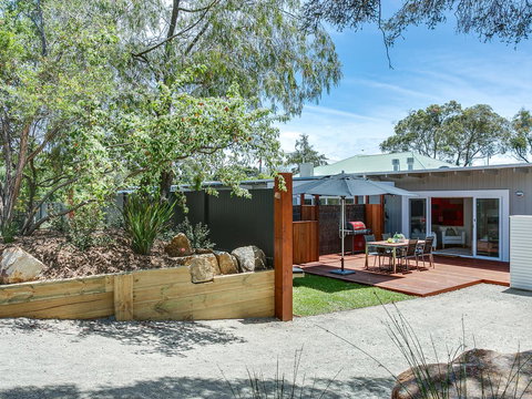 Capella Villa No. 4 - Stunning Luxury Decor Inside And Out - Accommodation NSW 7