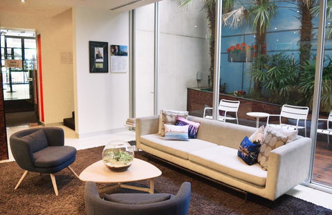 Saint Kilda Beach Hotel - Formerly Rydges St Kilda - Accommodation NSW 18