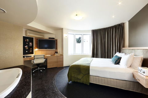 Saint Kilda Beach Hotel - Formerly Rydges St Kilda - Accommodation NSW 1