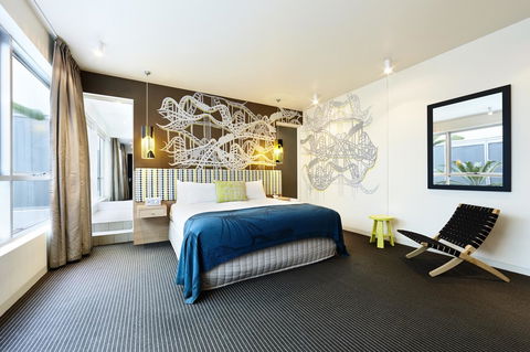 Saint Kilda Beach Hotel - Formerly Rydges St Kilda - Accommodation NSW 15