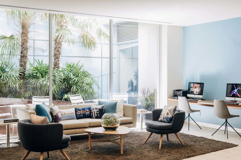 Saint Kilda Beach Hotel - Formerly Rydges St Kilda - Accommodation NSW 4