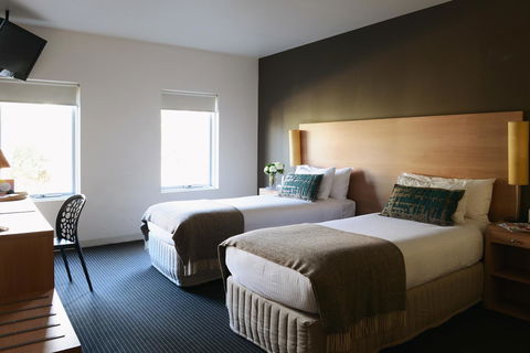 Saint Kilda Beach Hotel - Formerly Rydges St Kilda - Accommodation NSW 12