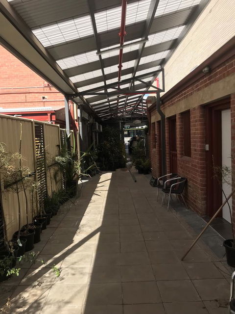 CROWN CENTRAL BUSINESS DISTRICT MOTEL - NO UNDER 18s - Accommodation NSW 14