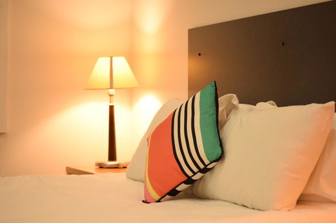 CROWN CENTRAL BUSINESS DISTRICT MOTEL - NO UNDER 18s - Accommodation NSW 34