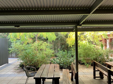 CROWN CENTRAL BUSINESS DISTRICT MOTEL - NO UNDER 18s - Accommodation NSW 1