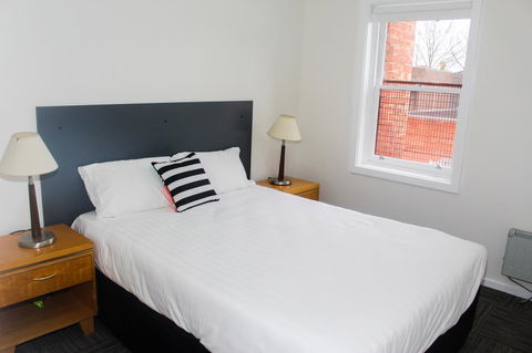 CROWN CENTRAL BUSINESS DISTRICT MOTEL - NO UNDER 18s - Accommodation NSW 41