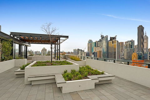 The Eminence Apartments By CLLIX - Accommodation NSW 6