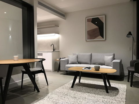 The Eminence Apartments By CLLIX - Accommodation NSW 21