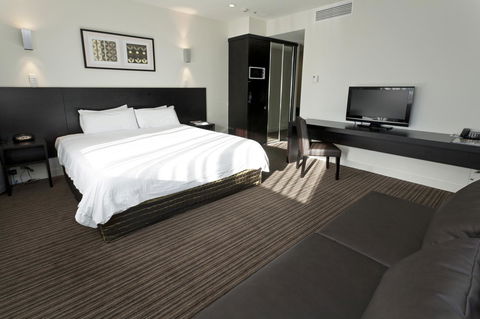 Causeway 353 Hotel - Accommodation NSW 8