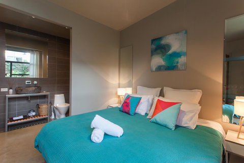 The Love Shack - Romantic Bungalow - Accommodation NSW 10