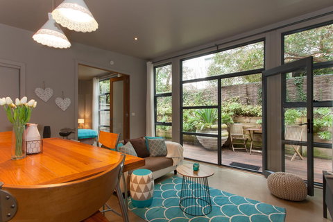 The Love Shack - Romantic Bungalow - Accommodation NSW 0