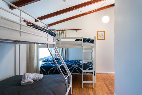 Beach Front Beauty - Ocean Front Views - Accommodation NSW 12