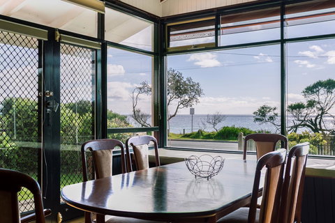 Beach Front Beauty - Ocean Front Views - Accommodation NSW 0