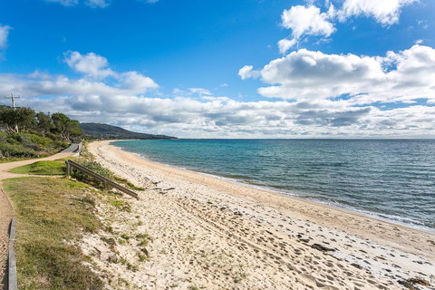 Beach Front Beauty - Ocean Front Views - Accommodation NSW 3
