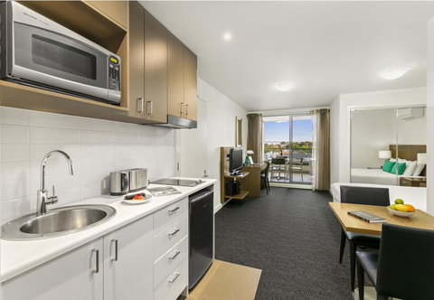 Quest Cheltenham - Accommodation NSW 15