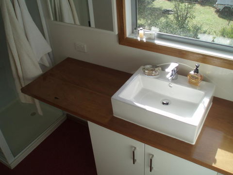 Aloha Ha Phillip Island - Accommodation NSW 21