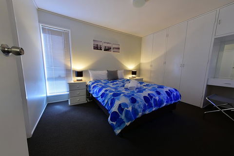 Executive Hideaway - Accommodation NSW 40