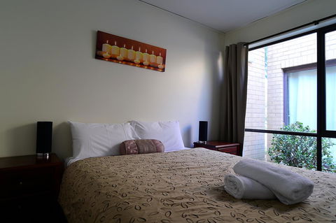 Executive Hideaway - Accommodation NSW 13