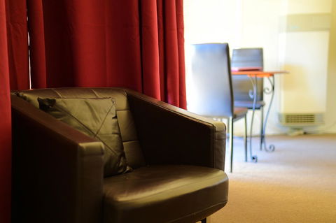 Executive Hideaway - Accommodation NSW 35