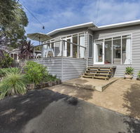 Sunset on Scott - Relax in tranquility  style - Accommodation NSW