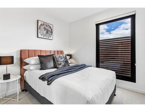 Boutique Apartment In Quiet, Sought-after Suburb - Accommodation NSW 13