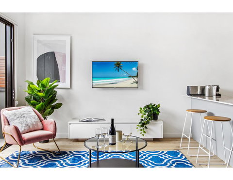 Boutique Apartment In Quiet, Sought-after Suburb - Accommodation NSW 0