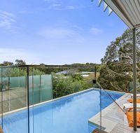Lansdowne Villa - with swimming pool - Accommodation NSW