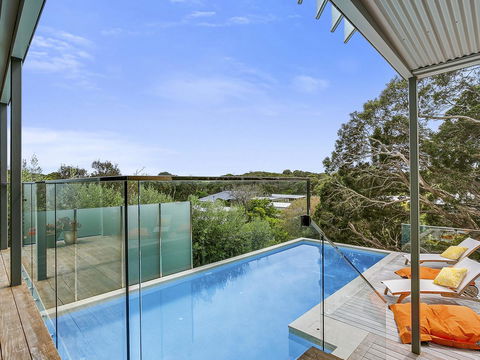 Lansdowne Villa - With Swimming Pool - Accommodation NSW 0
