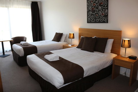 Bairnsdale International - Accommodation NSW 28