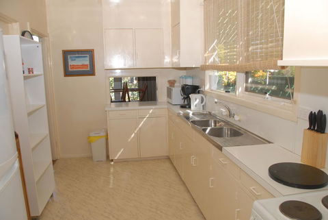 Green Grove - Accommodation NSW 5