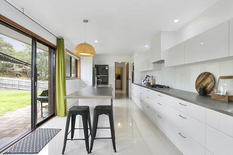 Fairhills - NEW LISTING, Beautifully Styled - Accommodation NSW 0