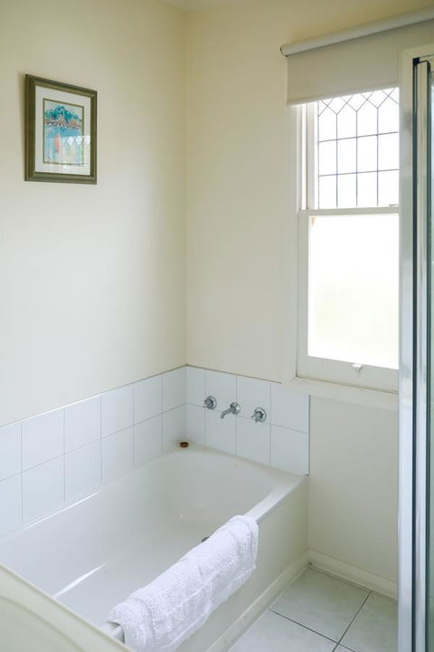 Miss Pym's Cottage - Accommodation NSW 10