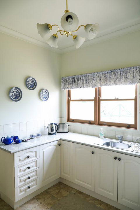 Miss Pym's Cottage - Accommodation NSW 27